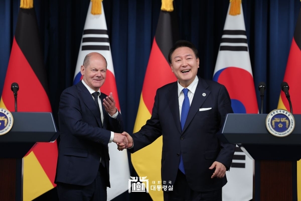 한국-독일 군사비밀정보보호협정 체결 예정···‘북한 비핵화’ 긴밀히 공조